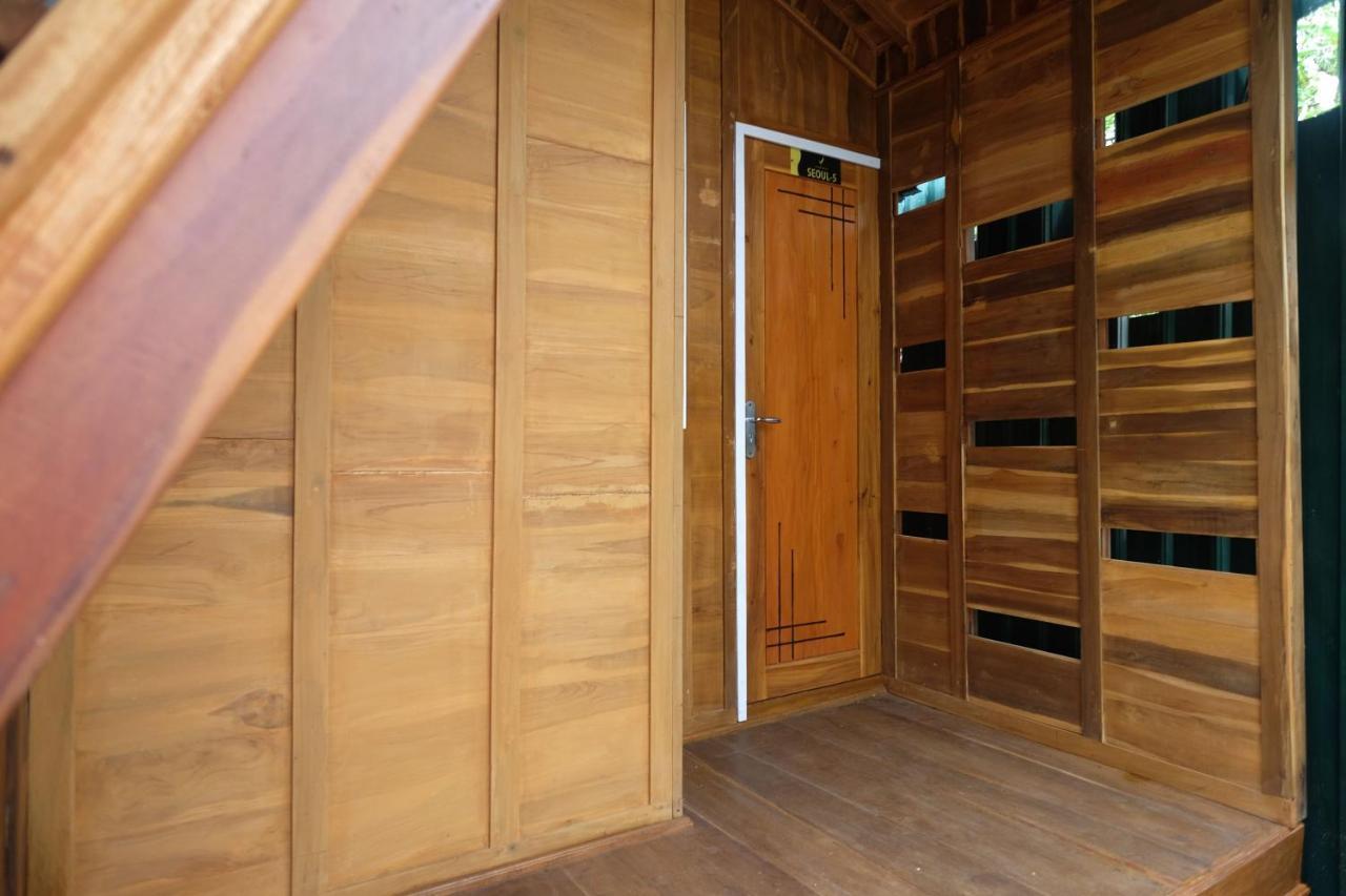Urbanview Villa Lukulo Kebumen By Reddoorz Exterior foto